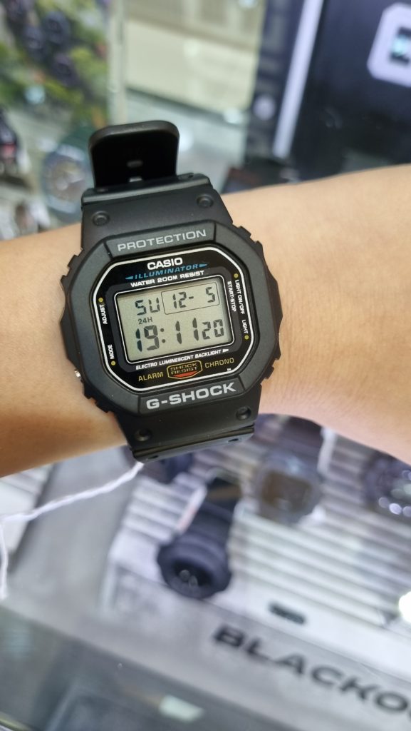 Casio G-Shock DW5600 Small 150mm Wristshot