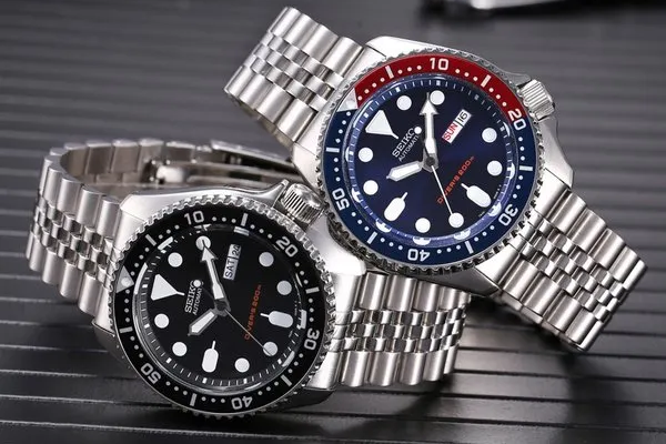 Seiko SKX007, SKX009